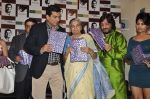 Roop Kumar Rathod, Sanjeev Kapoor at Sanjeev Kapoor_s Aah Chocolate Book Launch in Mumbai on 12th Feb 2013 (31).JPG