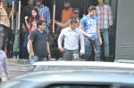 Salman Khan snapped outside Being Human store in Santacruz, Mumbai on 13th Feb 2013 (31).JPG