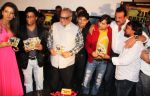 geeta basra anand kumar t p agarwal amjad nadeem sanjay dutt  shabbir at the first look of film Zila Ghaziabad on 13th Feb 2013.jpg