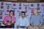 Manoj Bajpai, Neeraj Pandey, Anupam Kher at Special 26 book launch in Landmark, Mumbai on 15th Feb 2013 (47).JPG