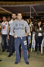 Salman Khan at ccl match from hyderabad on 17th Feb 2013 (62).JPG