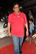 Vashu Bhagnani promotes Rangrezz at Lalbaugh Ka Raja in Mumbai on 19th Feb 2013 (62).JPG