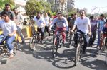 Salman Khan on Bicycle to celebrate car free day in Mumbai on 24th Feb 2013 (7).JPG