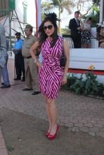 Sophie Chaudhary at Poonawala race in Mumbai on 24th Feb 2013 (83).JPG