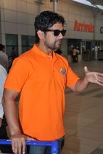 Rajesh Shringapure with Team Veer Marathi returns from Ranchi in Mumbai on 25th Feb 2013 (6).JPG