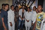Jackky Bhagnani unveils Rangrezz Gangnam video at Dharavi slums in Mumbai on 4th March 2013 (55).JPG