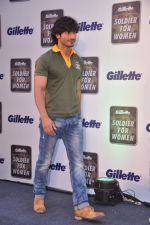 Vidyut Jamwal at Gillette promotional event in Fort, Mumbai on 8th March 2013 (2).JPG