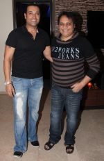 puru rajkumar adn sanjay sharma at Sanjay Sharma_s birthday bash in Mumbai on 13th March 2013.jpg