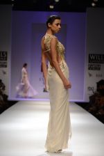 Model walks the ramp for Soltee Show at Wills Lifestyle India Fashion Week 2013 Day 3 in Mumbai on 15th March 2013 (78).JPG