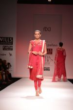 Model walks for Chandrani, Mrinalini, Dhruv-Pallavi Show at Wills Fashion Week 2013 Day 5 on 17th March  (117).JPG