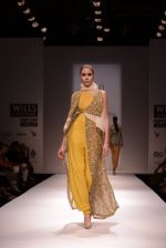 Model walks for Chandrani, Mrinalini, Dhruv-Pallavi Show at Wills Fashion Week 2013 Day 5 on 17th March  (22).JPG