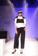 Model walks for Chandrani, Mrinalini, Dhruv-Pallavi Show at Wills Fashion Week 2013 Day 5 on 17th March  (70).JPG