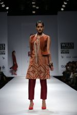 Model walks the ramp for Myoho Show at Wills Lifestyle India Fashion Week 2013 Day 5 in Mumbai on 17th March 2013 (7).JPG