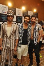 Kunal Rawal at fittings of Lakme Fashion Week 2013 in Mumbai on 18th March 2013 (4).JPG