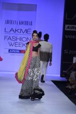 Model walk the ramp for Archana Kocchar Show at Lakme Fashion Week 2013 Day 5 in Grand Hyatt, Mumbai on 26th March 2013 (98).JPG