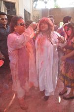 Dolly Bindra, Bappi Lahiri at Bappi Lahiri_s Holi Celebration at home on 27th March 2013 (21).JPG