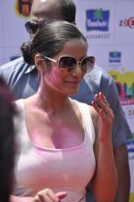 Poonam Pandey at zoom holi bash in Mumbai on 27th March 2013 (105).JPG