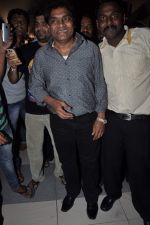 Johnny Lever arrive from TOIFA 2013 in Mumbai on 8th April 2013 (52).JPG
