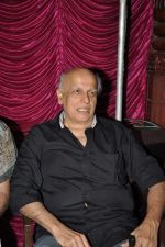 Mahesh Bhatt at the Audio release of Aashiqui 2 at Sudeep Studios in Khar, Mumbai on 8th April 2013 (70).JPG