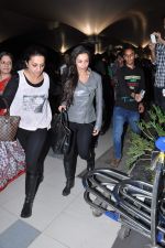 Malaika Arora Khan arrive from TOIFA 2013 in Mumbai on 8th April 2013 (119).JPG