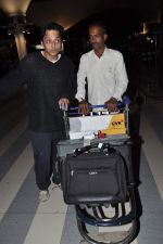 arrive from TOIFA 2013 in Mumbai on 8th April 2013 (34).JPG