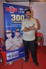 Aadesh Bandekar at TV serial Lakshya 300 episodes completion party in Andheri, Mumbai on 9th April 2013 (52).JPG