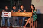 Farhan Akhtar, Ritesh Sidhwani, Richa Chadda Unveil Fukrey first look in Jai Hind, Mumbai on 12th April 2013 (32).JPG