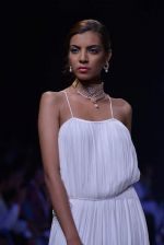 Model walk the ramp for Kays Jewels Show at IIJW Delhi day 2 on 13th April 2013 (23).JPG