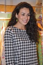 Pia Trivedi at Manish Arora_s first store in Juhu, Mumbai on 15th April 2013 (61).JPG