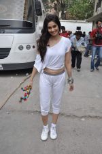 Puja Gupta at Shortcut Romeo on location in Filmistan, Mumbai on 21st April 2013 (7).JPG