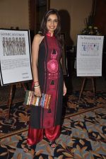 Achala Sachdev at fashion show by Achala Sachdev for SNDT Chrysallis in Mumbai on 26th April 2013 (102).JPG