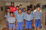 Chris Gayle and Siddharth Mallya spend time with NGO kids in Worli, Mumbai on 26th April 2013 (20).JPG