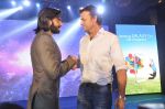 Ranveer Singh, Adam Gilchrist at Samsung S4 launch by Reliance in Shangrilaa, Mumbai on 27th April 2013 (6).JPG