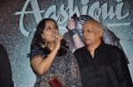 Mahesh Bhatt at Aashiqui 2 success bash in Escobar, Mumbai on 30th April 2013 (58).JPG
