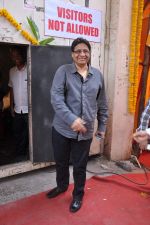 Vashu Bhagnani at Satish Kaushik_s Gangs of Ghost film mahurat in Filmistan, Mumbai on 2nd May 2013 (10).JPG