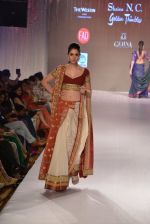 Model walks for Shaina NC showcases her bridal line at Weddings at Westin show with Jewellery by gehna on 5th May 2013 (167).JPG