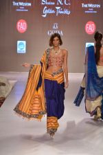 Model walks for Shaina NC showcases her bridal line at Weddings at Westin show with Jewellery by gehna on 5th May 2013 (182).JPG