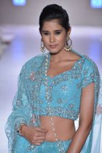 Model walks for Shaina NC showcases her bridal line at Weddings at Westin show with Jewellery by gehna on 5th May 2013 (198).JPG