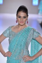 Model walks for Shaina NC showcases her bridal line at Weddings at Westin show with Jewellery by gehna on 5th May 2013 (203).JPG