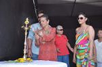 Ajay Devgan, Kajol, Tanuja at Clean Lonavala program in Mumbai on 11th May 2013 (26).JPG