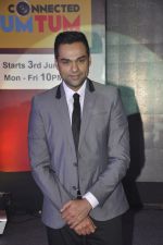 Abhay Deol debuts on Zee TV new reality show Connected Hum Tum in Mumbai on 13th May 2013 (11).JPG