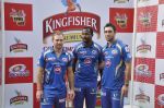 Mumbai Indians Dwayne Smith, Glen Maxwell and Aiden Blizzard Kingfisher _Bowl Out_  event in Phoenix, Mumbai on 13th May 2013 (21).JPG