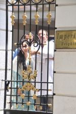 Sanjay Dutt surrenders before TADA court in Mumbai on 16th May 2013 (7).JPG