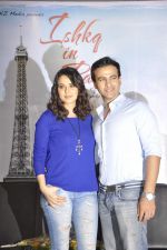 Preity Zinta, Rhehan Malliek at Ishq in Paris promotions in Infinity Mall, Mumbai on 17th May 2013 (34).JPG