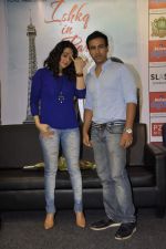 Preity Zinta, Rhehan Malliek at Ishq in Paris promotions in Infinity Mall, Mumbai on 17th May 2013 (35).JPG