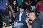 Honey Singh on location of Film Zaalim Dilli in Cavalli Club, Mumbai on 20th May 2013 (38).JPG