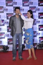 Ranbir Kapoor and Deepika Padukone at Parachute promotional event in Mumbai on 21st May 2013 (25).JPG