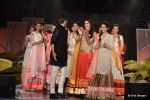 Neha Dhupia, Manish Malhotra, Krishika Lulla at Manish Malhotra_s show for CPAA in Mumbai on 2nd June 2013 (117).JPG
