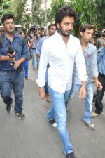 Ritesh Deshmukh at Jiah Khan_s Final journey in Juhu, Mumbai on 5th June 2013 (15).JPG
