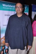 Vivek Vaswani  at Save the girld child dvd launch in Novotel, Mumbai on 5th June 2013 (37).JPG